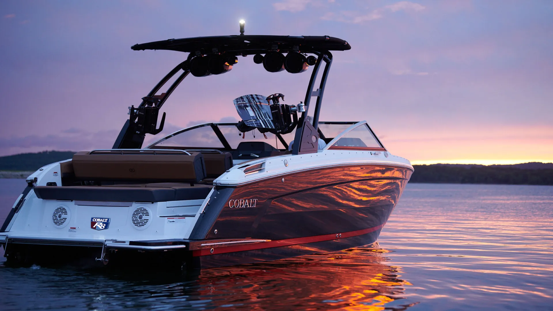 Cobalt R8 design and seating